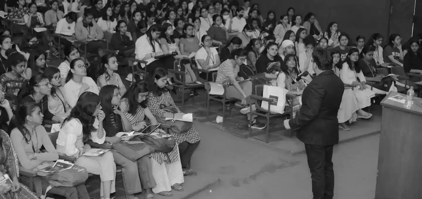 campus-3-min-min.webp